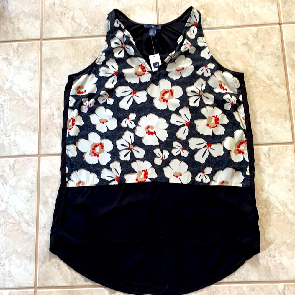 Gap Black with white and red floral tank
